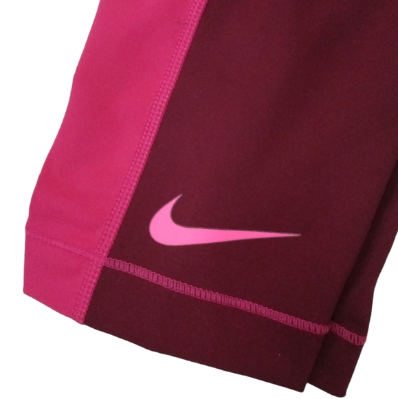 Nike Pro Capri Leggings - Picture 4 of 7